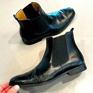 G.H. Bass & Co. Amsterdam Ankle boot. (Chelsea)
